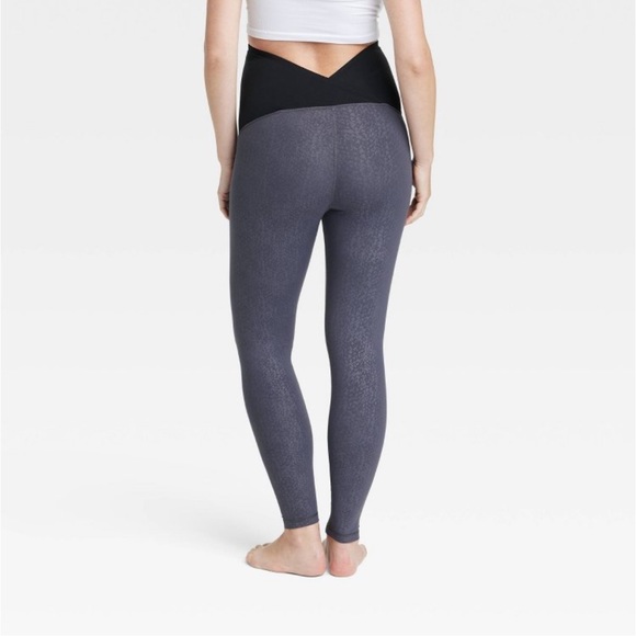 Maternity Leggings - Isabel Maternity by
Ingrid & Isabel Dark Gray XL - Picture 2 of 2